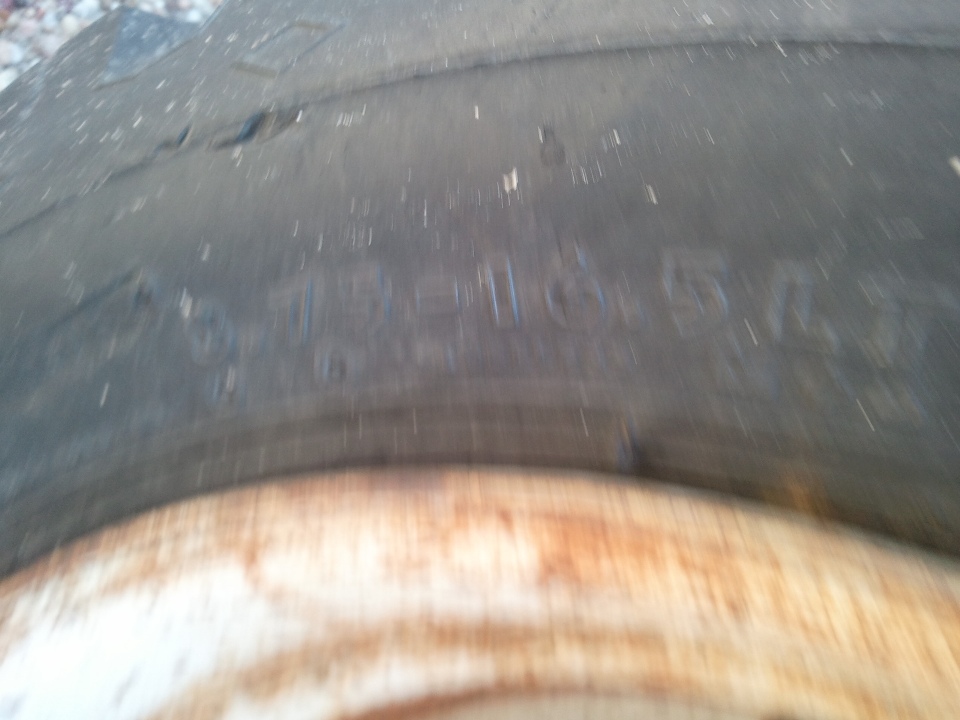 1969_W300_Dodge_Power_Wagon_Oakwood_Okla2011